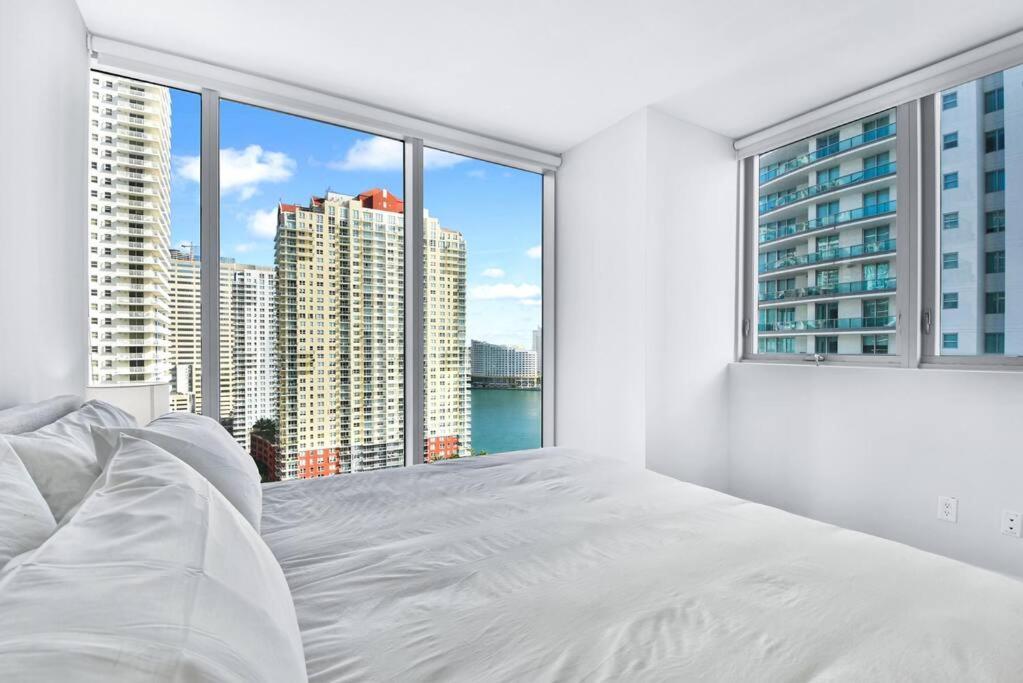 Lovely Upscale Condo Gorgeous View 2Bd 2Bath In Brickell Miami Exteriér fotografie