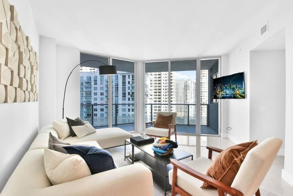 Lovely Upscale Condo Gorgeous View 2Bd 2Bath In Brickell Miami Exteriér fotografie