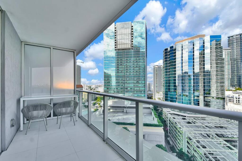 Lovely Upscale Condo Gorgeous View 2Bd 2Bath In Brickell Miami Exteriér fotografie